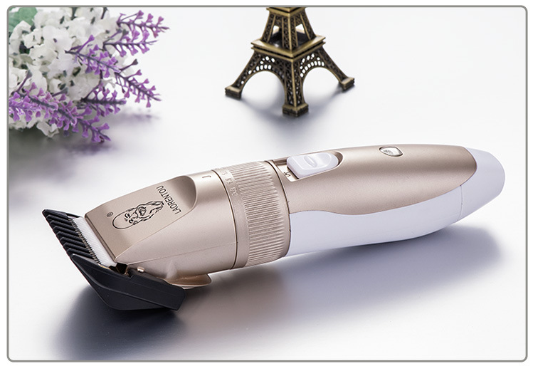 Aparat de tuns pentru uz casnic A49USB